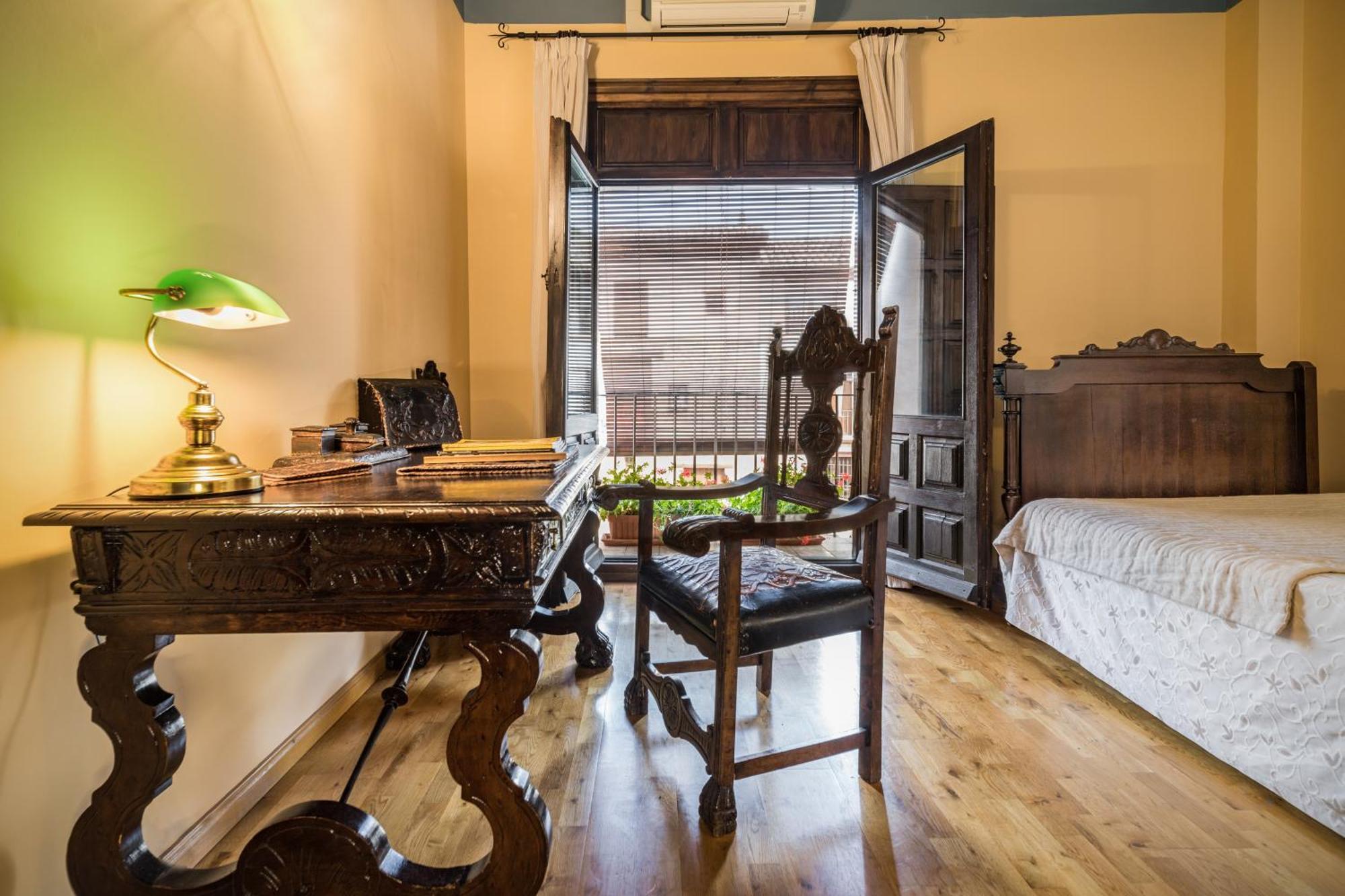 Hotel Los Leones - Adults Only Rubielos De Mora Bagian luar foto