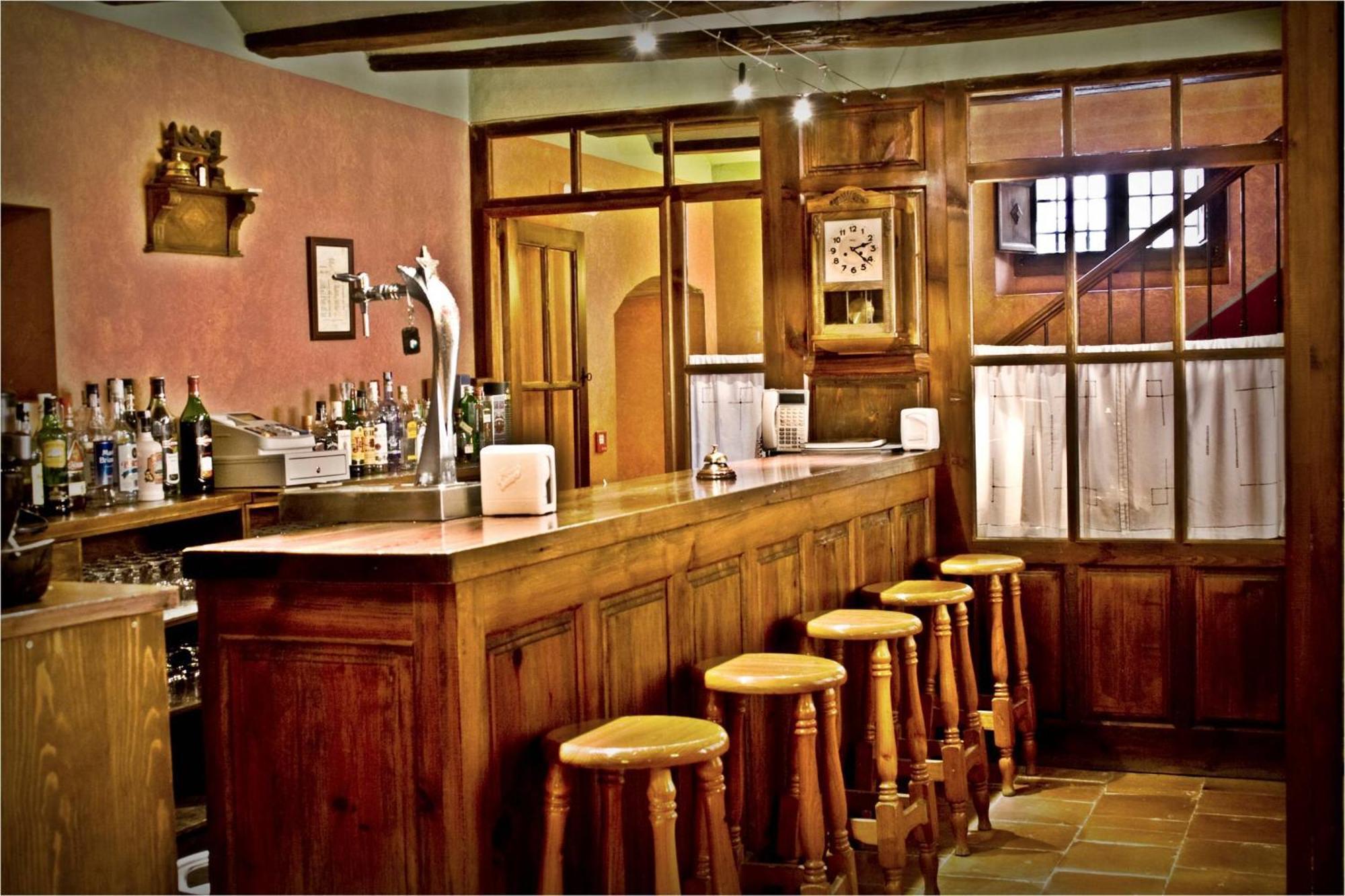 Hotel Los Leones - Adults Only Rubielos De Mora Bagian luar foto